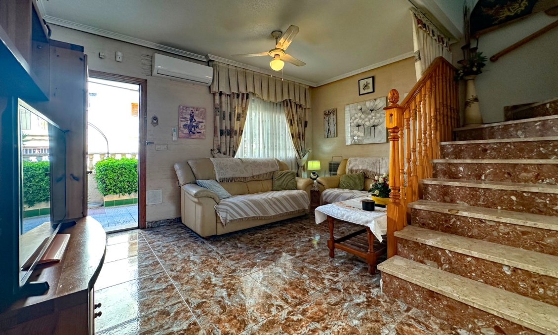 Resale - Town House -
Orihuela Costa - Costa Blanca