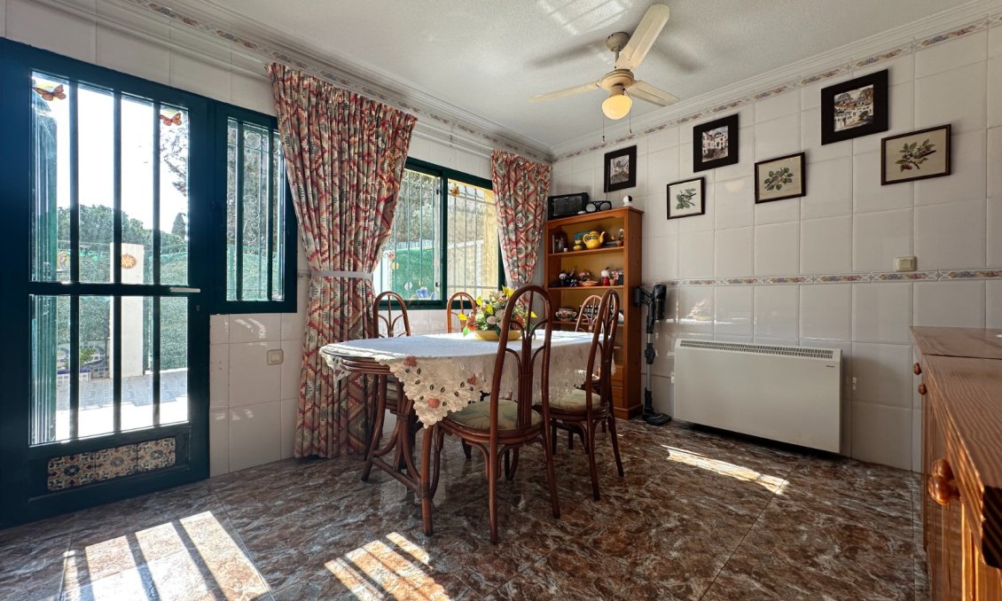 Resale - Town House -
Orihuela Costa - Costa Blanca