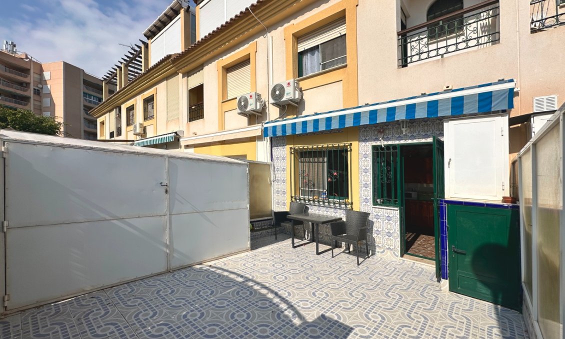 Resale - Town House -
Orihuela Costa - Costa Blanca