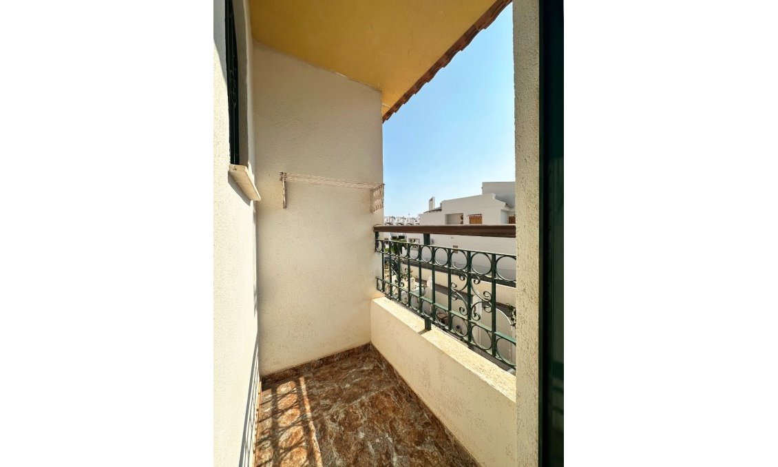 Resale - Town House -
Orihuela Costa - Costa Blanca