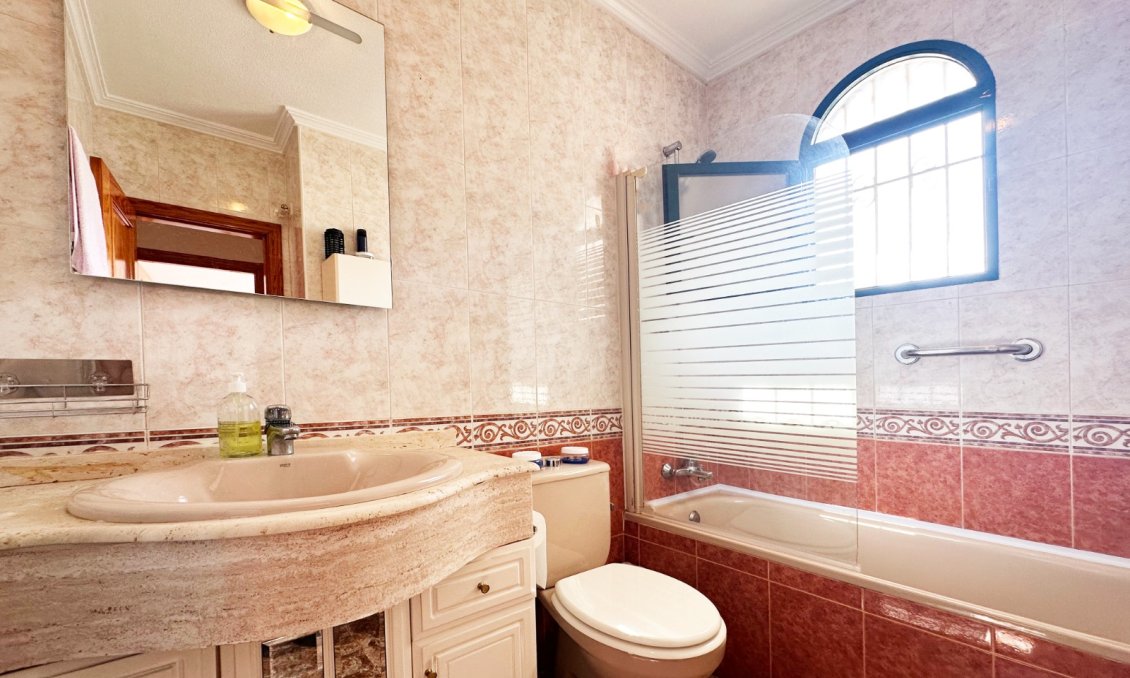 Resale - Town House -
Orihuela Costa - Costa Blanca