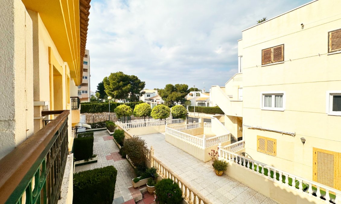 Resale - Town House -
Orihuela Costa - Costa Blanca