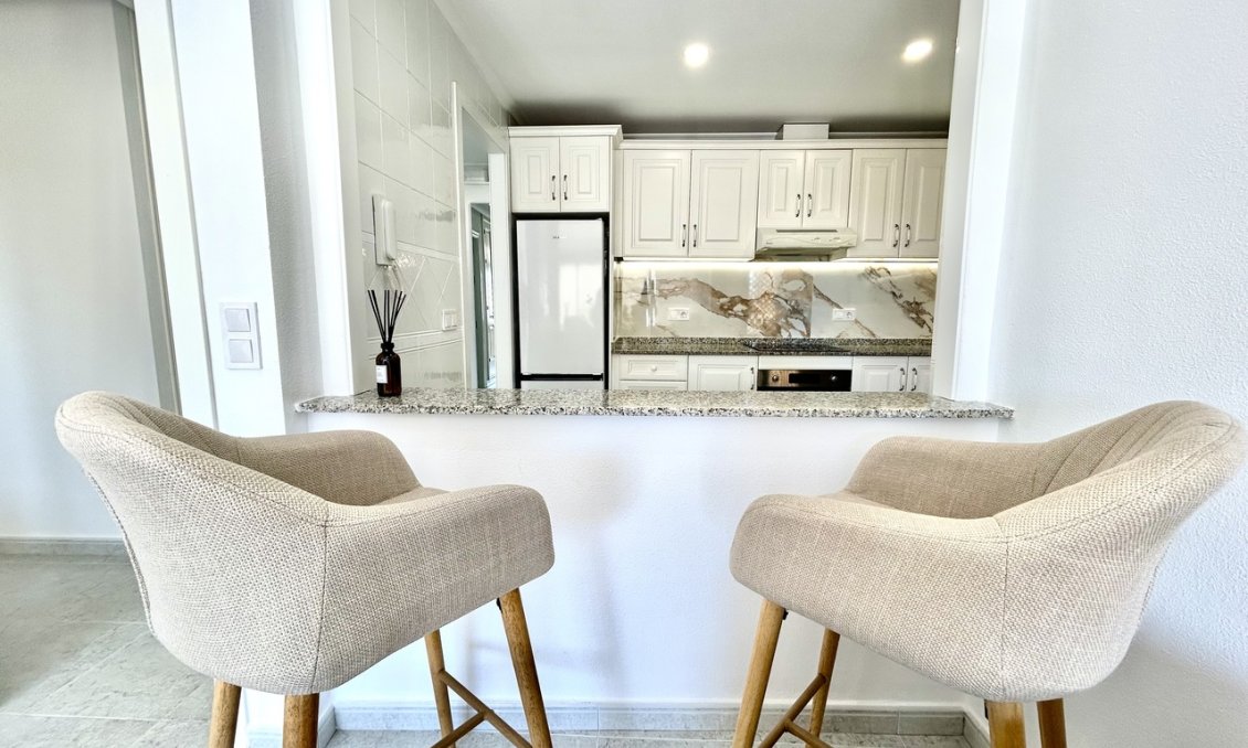 Használt Ingatlanok - Apartman -
Campoamor - Costa Blanca