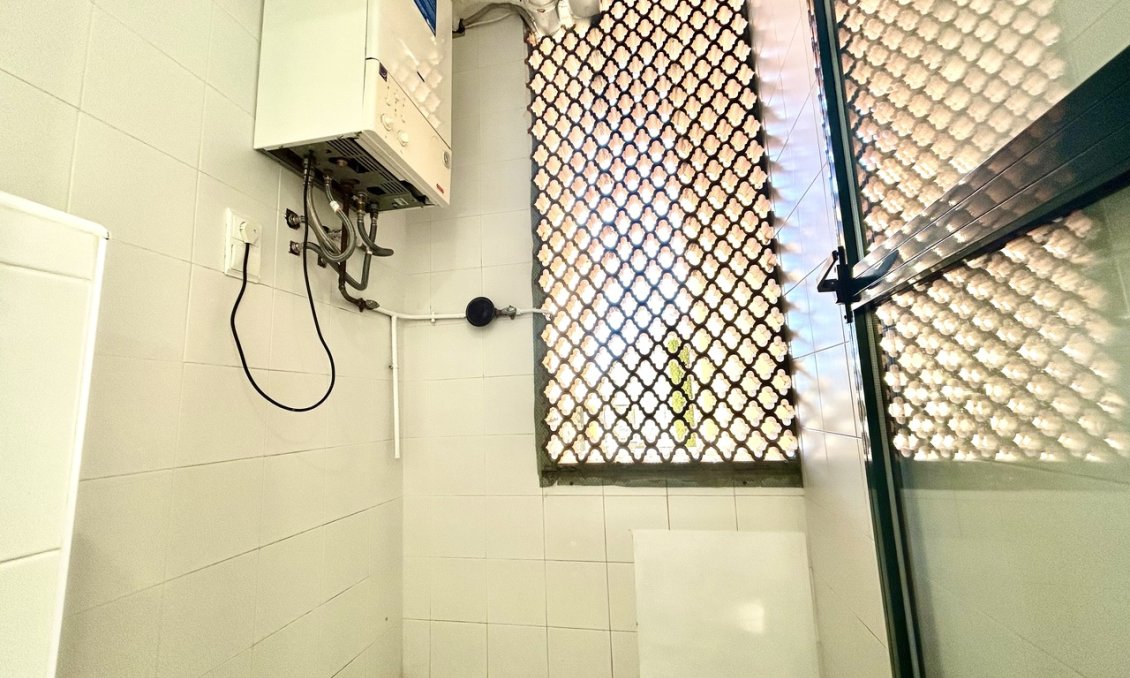 Használt Ingatlanok - Apartman -
Campoamor - Costa Blanca