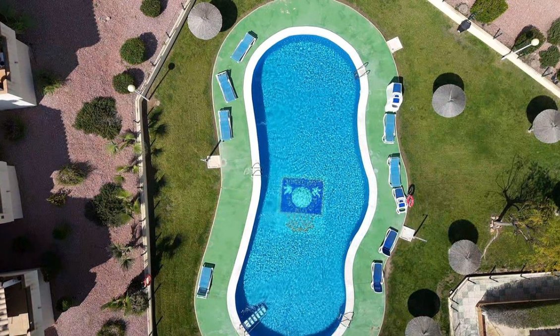 Használt Ingatlanok - Apartman -
Campoamor - Costa Blanca