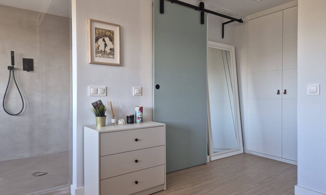 Resale - Duplex -
San Javier