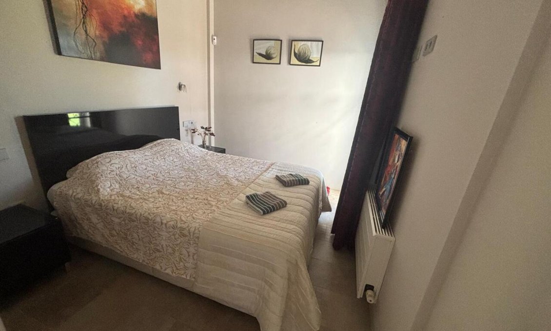 Segunda mano - Villa -
Peraleja Golf - Inland