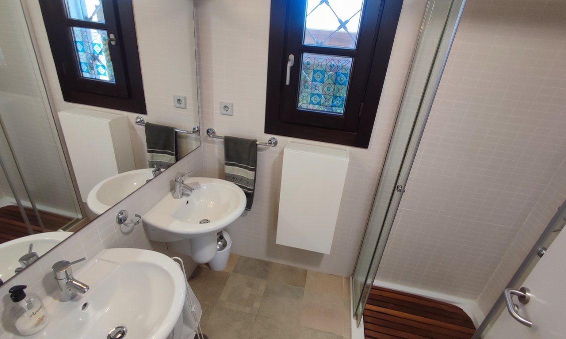 Segunda mano - Villa -
Peraleja Golf - Inland