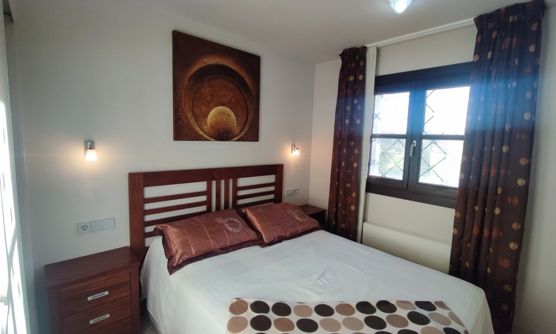 Segunda mano - Villa -
Peraleja Golf - Inland