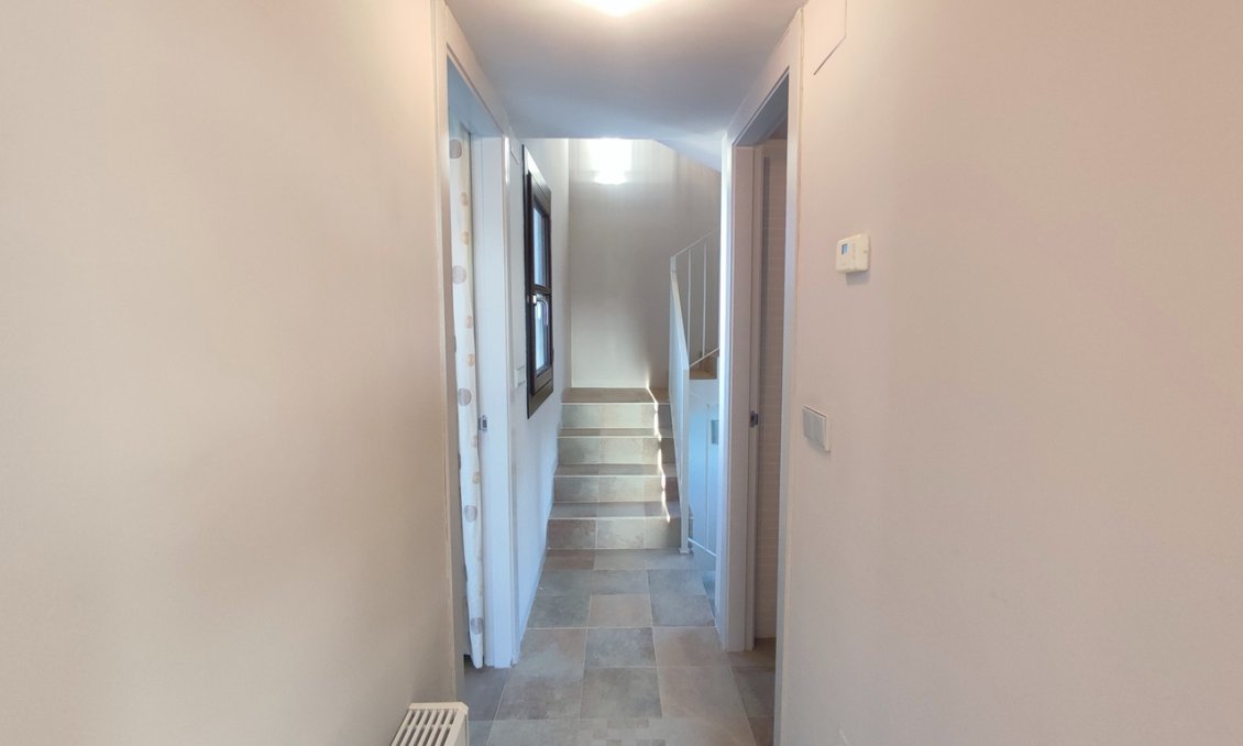 Segunda mano - Villa -
Peraleja Golf - Inland