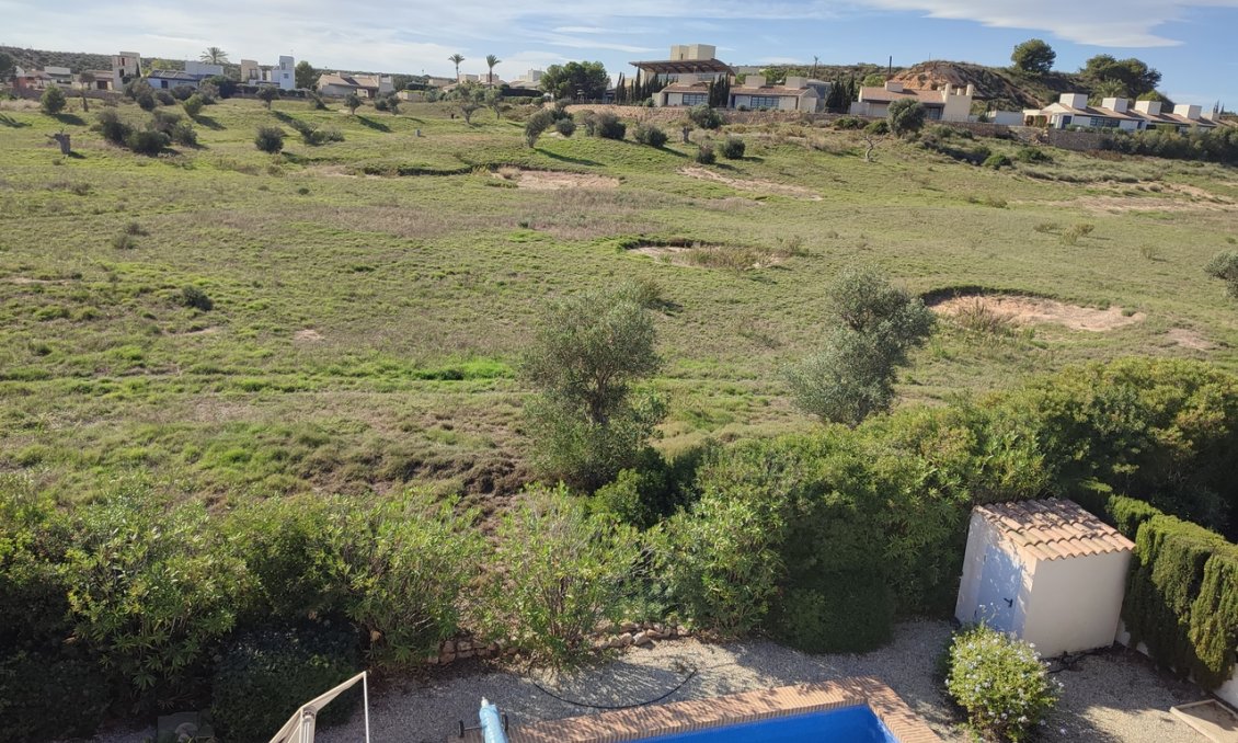 Segunda mano - Villa -
Peraleja Golf - Inland