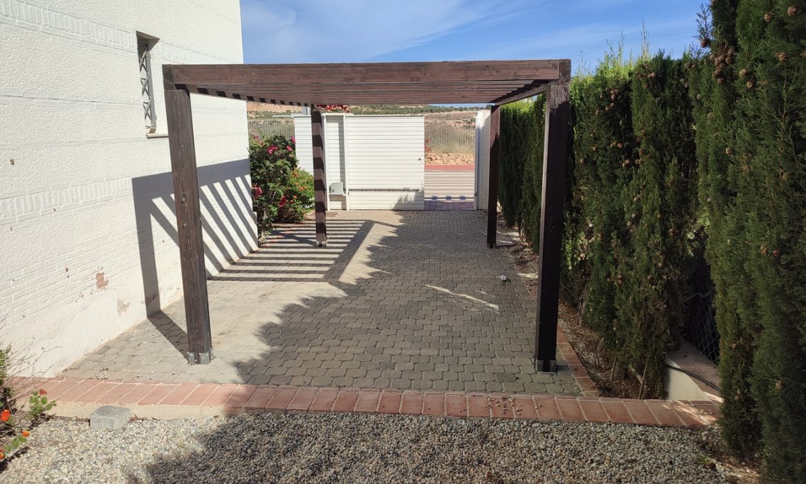 Segunda mano - Villa -
Peraleja Golf - Inland