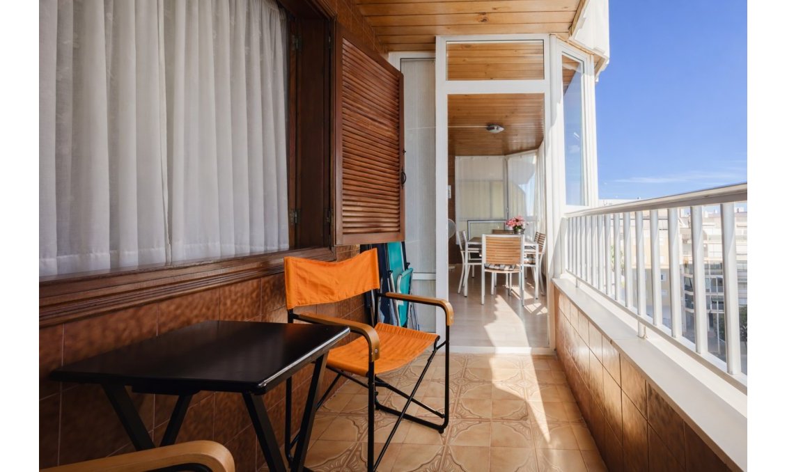 Használt Ingatlanok - Apartman -
Torrevieja - Costa Blanca