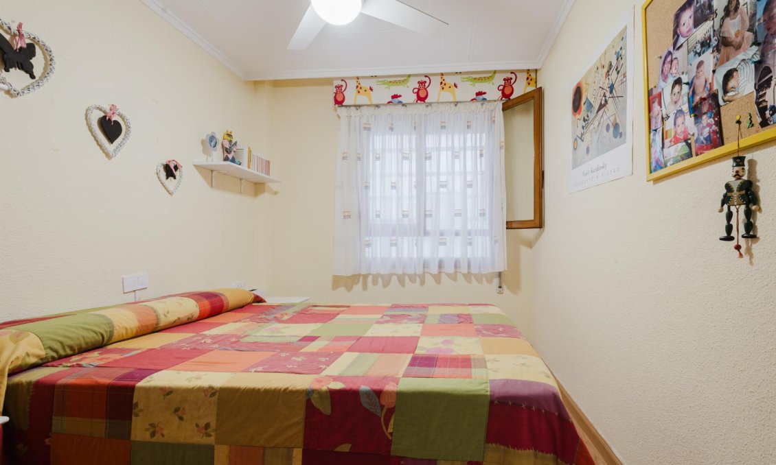 Használt Ingatlanok - Apartman -
Torrevieja - Costa Blanca