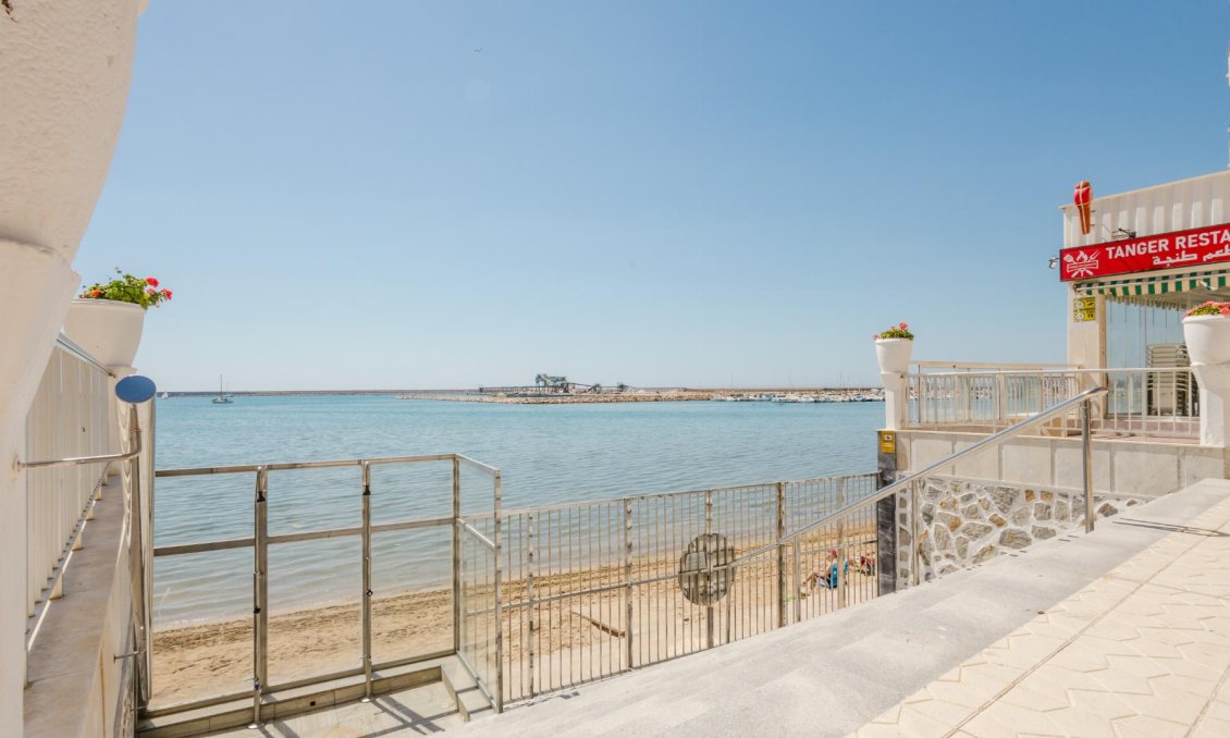 Használt Ingatlanok - Apartman -
Torrevieja - Costa Blanca