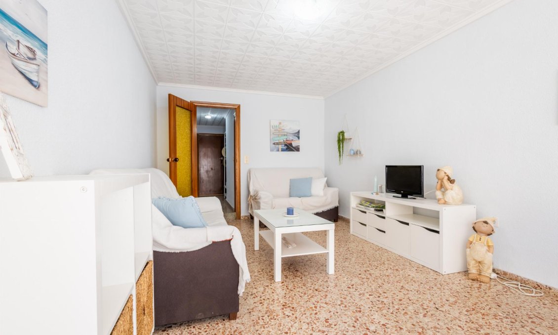 Használt Ingatlanok - Apartman -
Torrevieja - Costa Blanca