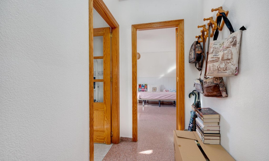 Használt Ingatlanok - Apartman -
Torrevieja - Costa Blanca