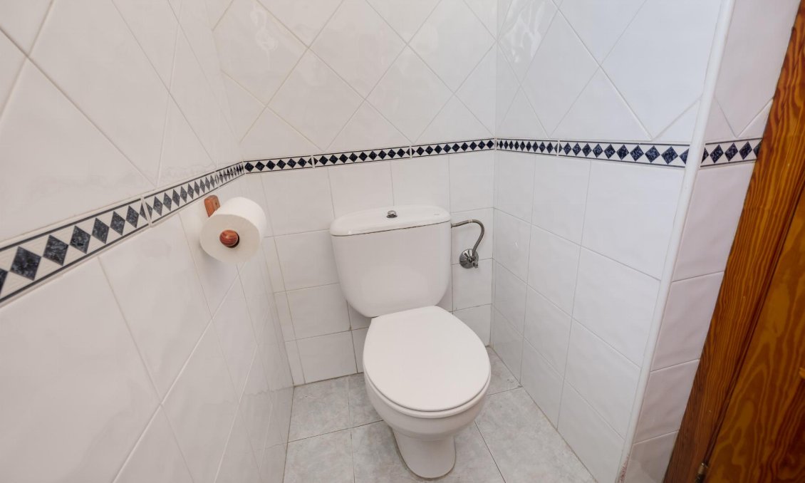 Használt Ingatlanok - Apartman -
Torrevieja - Costa Blanca