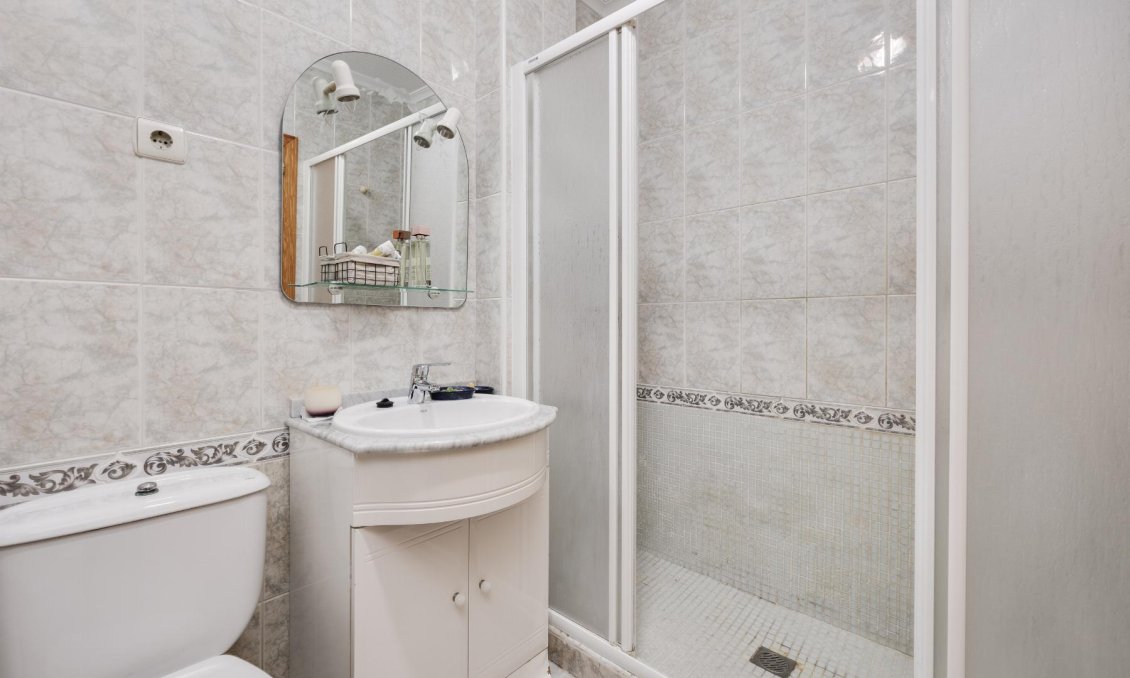 Használt Ingatlanok - Apartman -
Torrevieja - Costa Blanca