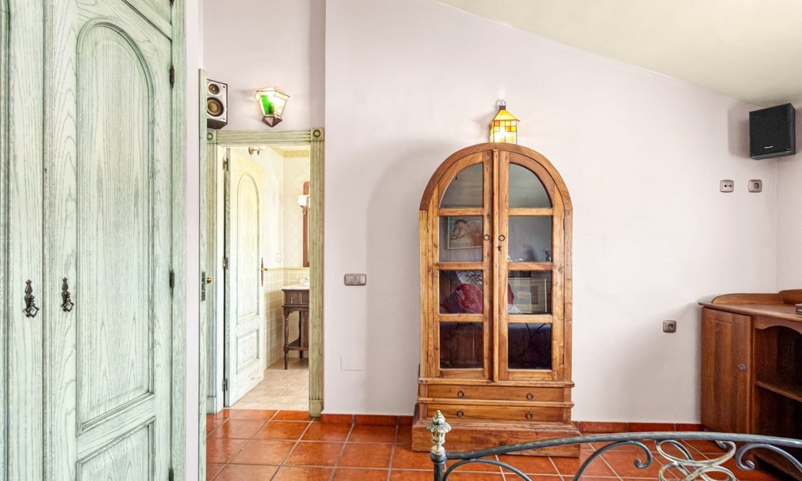 Használt Ingatlanok - Villa -
Torrevieja - Costa Blanca