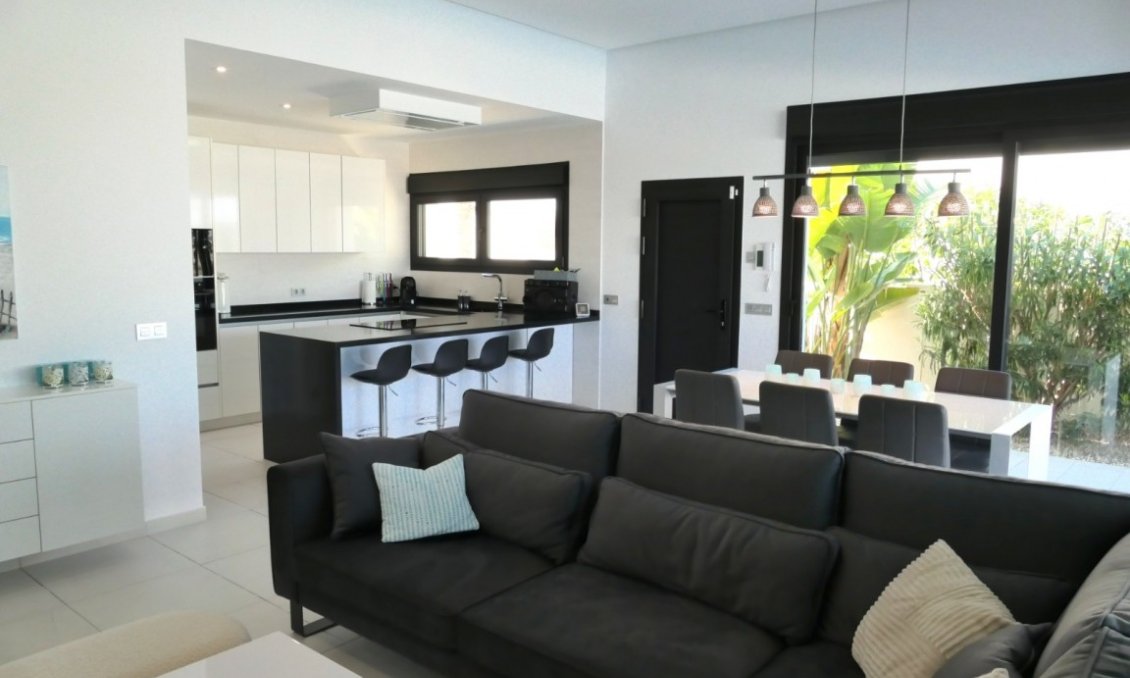 Használt Ingatlanok - Villa -
Benijofar - Costa Blanca