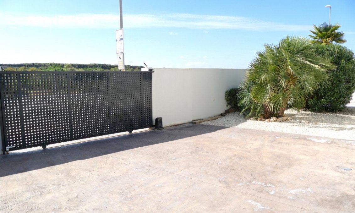 Használt Ingatlanok - Villa -
Benijofar - Costa Blanca