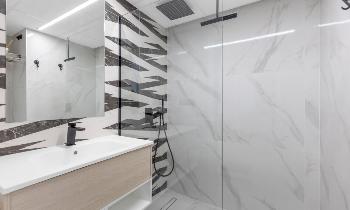 Használt Ingatlanok - Apartman -
Guardamar del Segura - El Raso