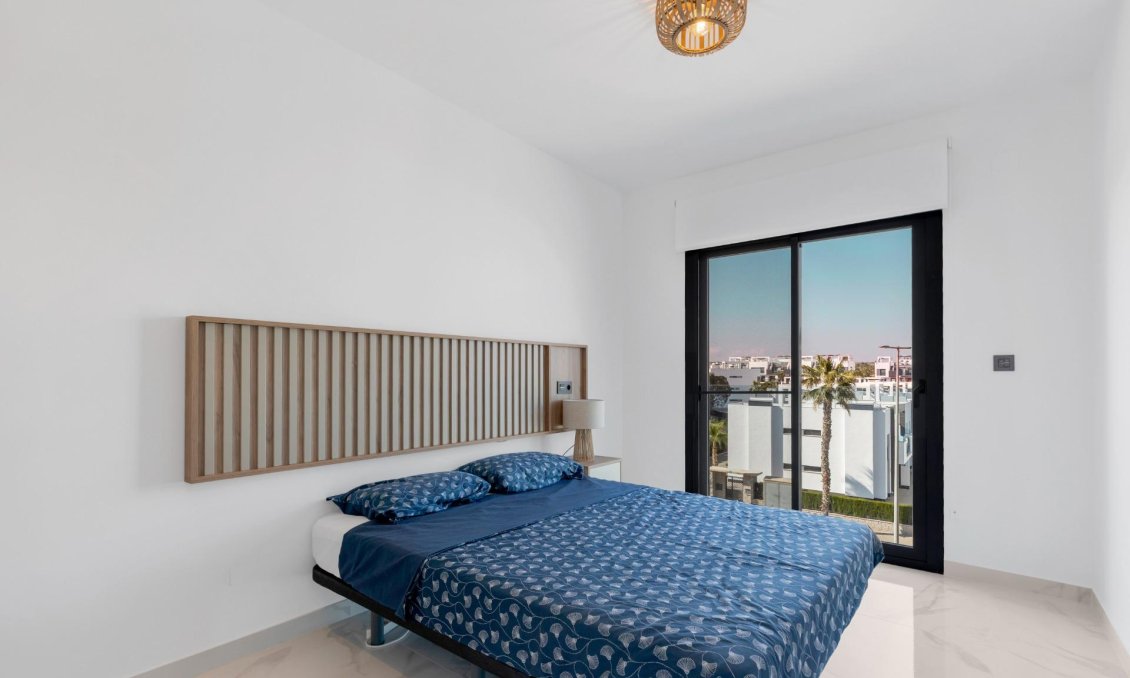 Használt Ingatlanok - Apartman -
Guardamar del Segura - El Raso