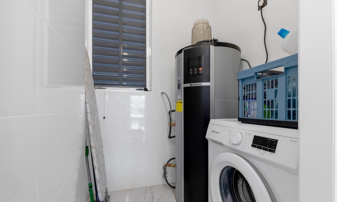 Használt Ingatlanok - Apartman -
Guardamar del Segura - El Raso