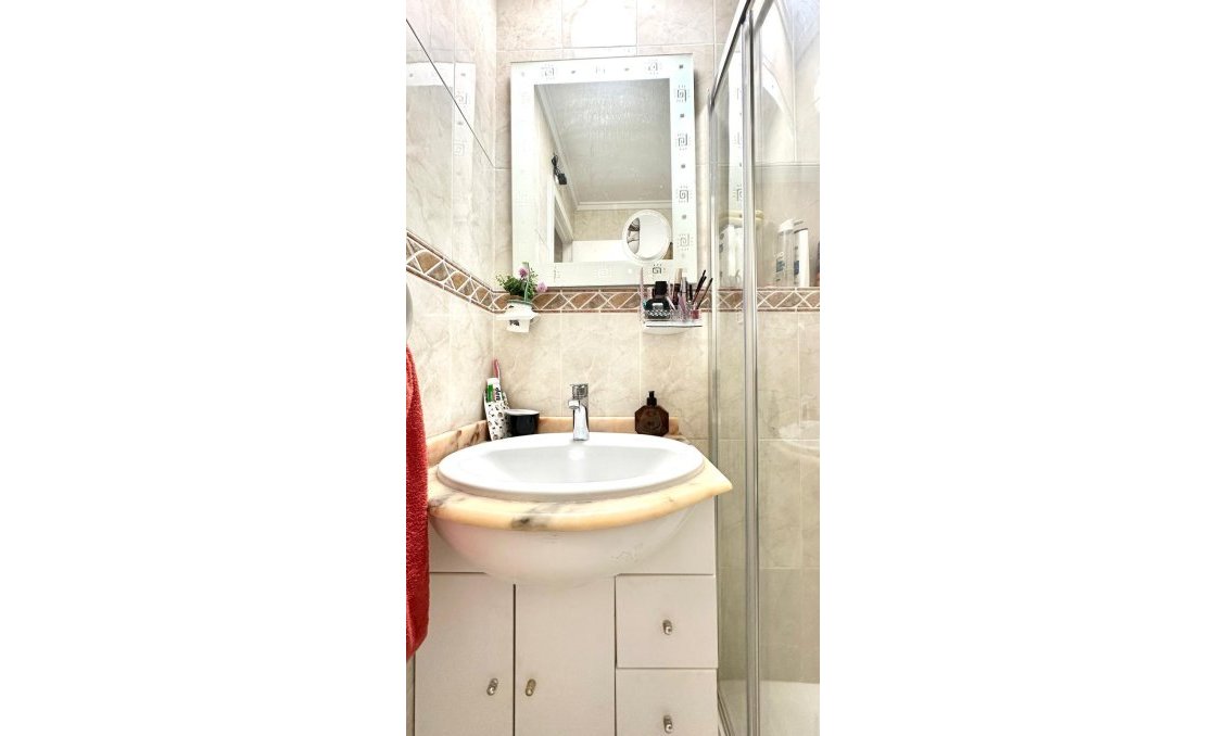 Használt Ingatlanok - Villa -
Orihuela Costa - La Regia