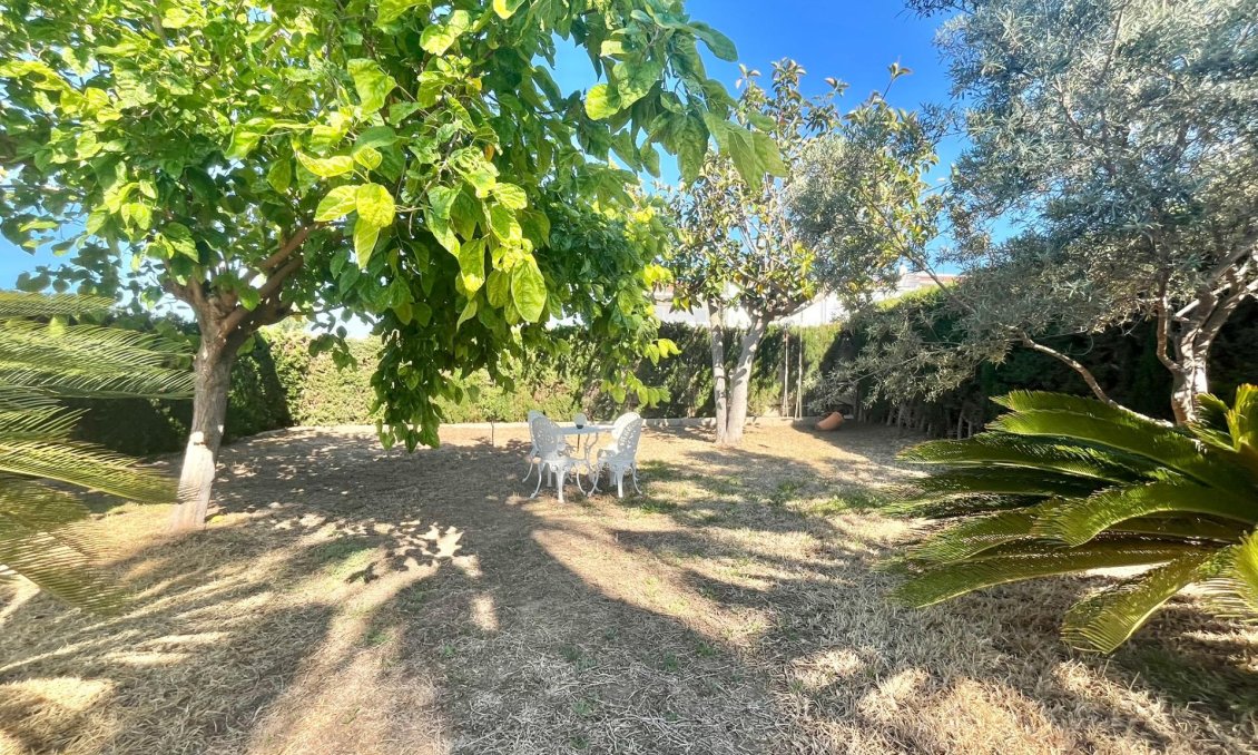 Resale - Villa -
Torrevieja - Los Balcones - Los Altos del Edén