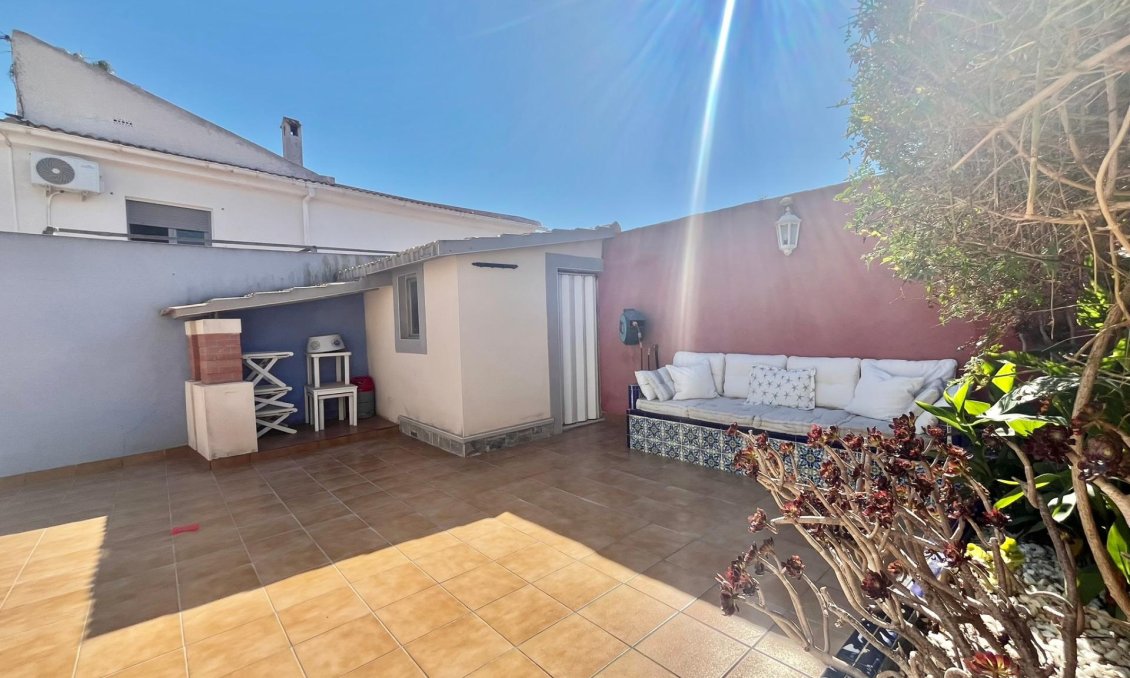Resale - Villa -
Torrevieja - Los Balcones - Los Altos del Edén