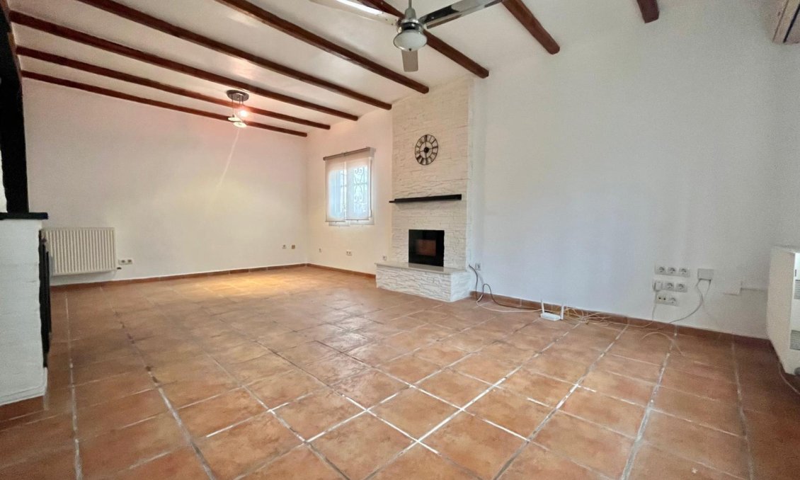 Resale - Villa -
Torrevieja - Los Balcones - Los Altos del Edén