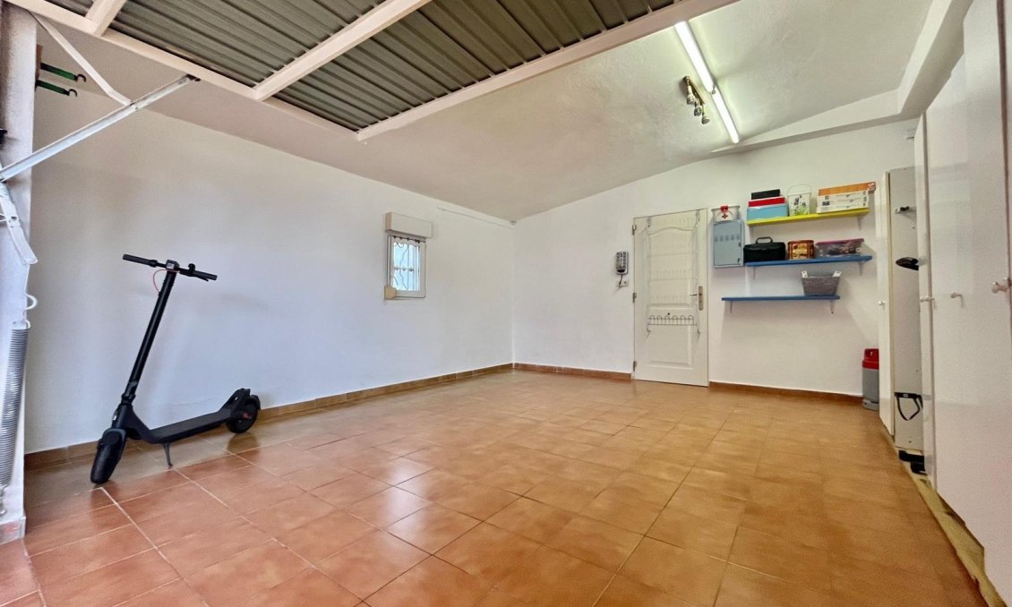 Resale - Villa -
Torrevieja - Los Balcones - Los Altos del Edén