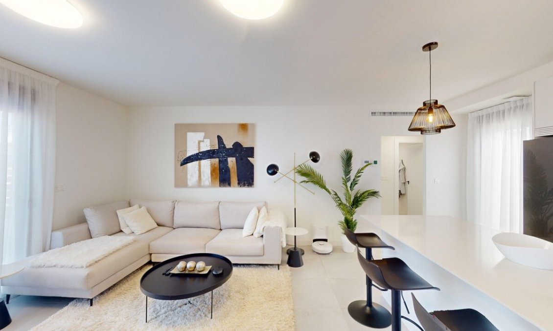 Használt Ingatlanok - Villa -
Roldan - Inland