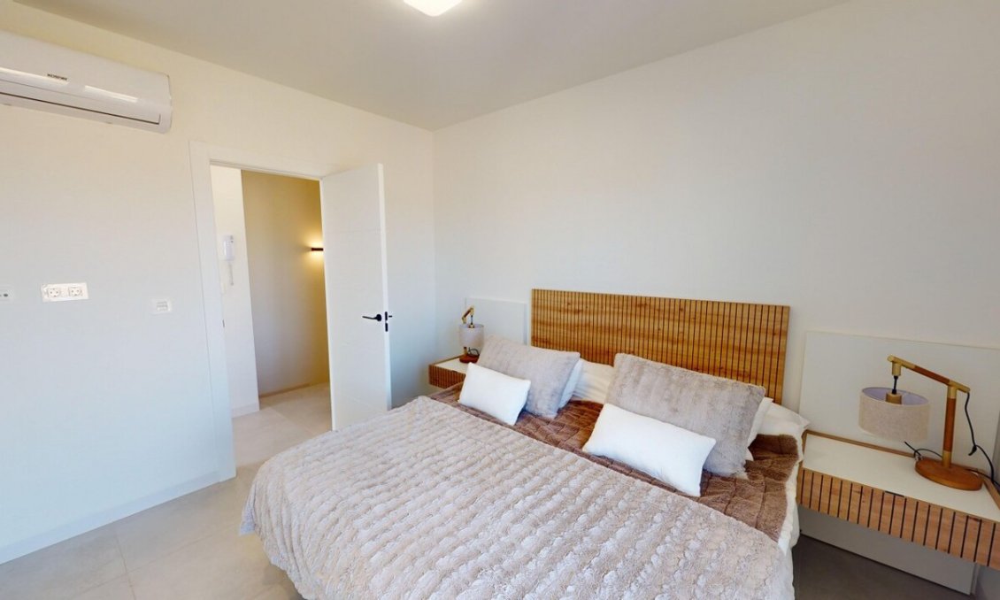 Használt Ingatlanok - Villa -
Roldan - Inland