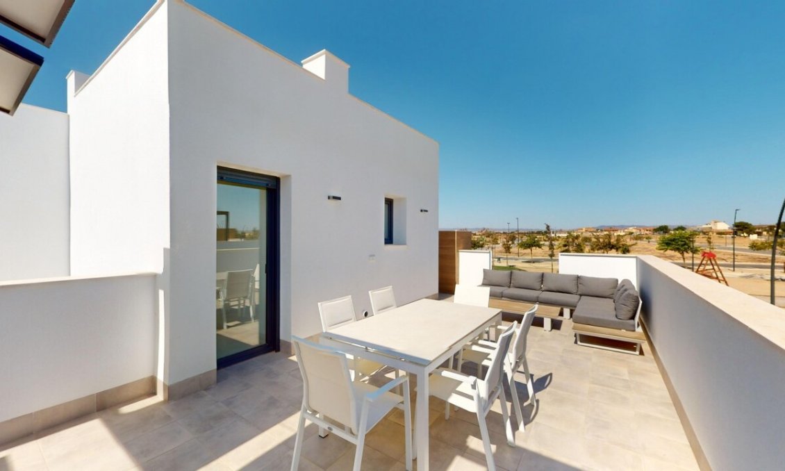 Használt Ingatlanok - Villa -
Roldan - Inland