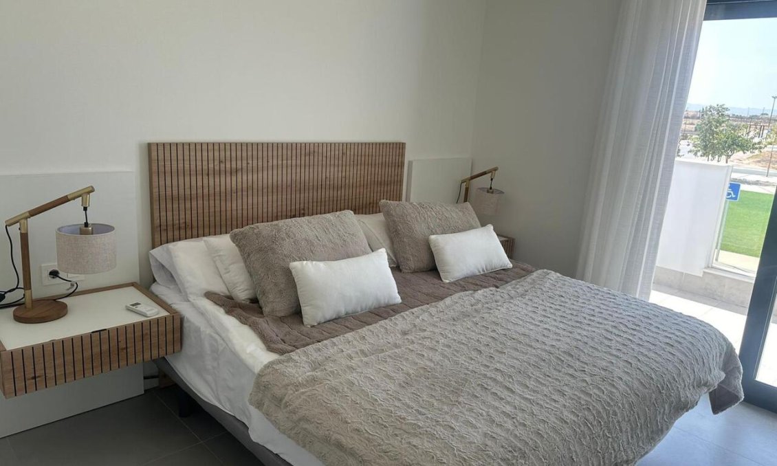 Használt Ingatlanok - Villa -
Roldan - Inland