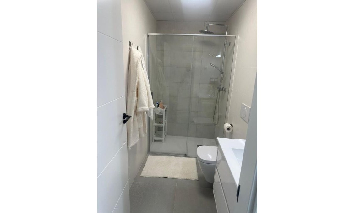 Használt Ingatlanok - Villa -
Roldan - Inland