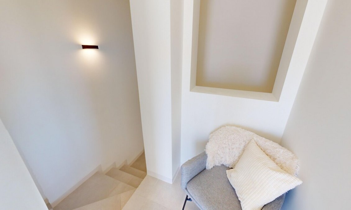 Használt Ingatlanok - Villa -
Roldan - Inland