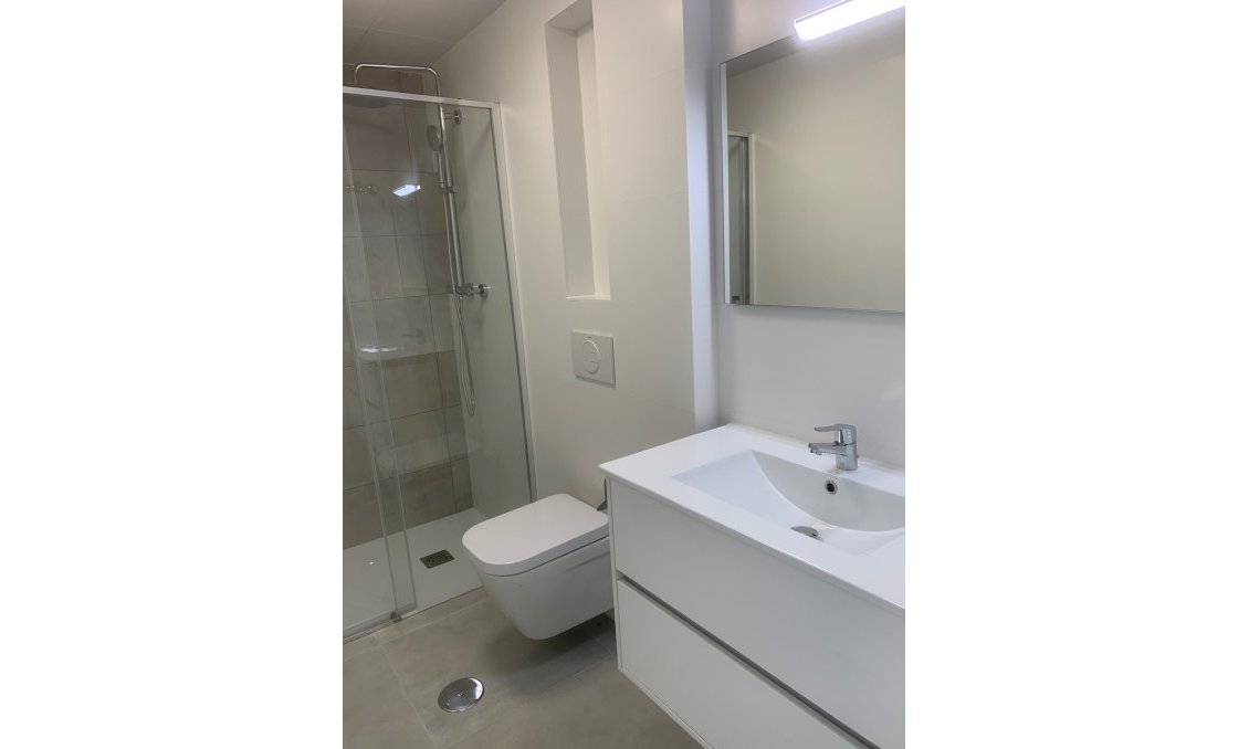 Használt Ingatlanok - Villa -
Roldan - Inland