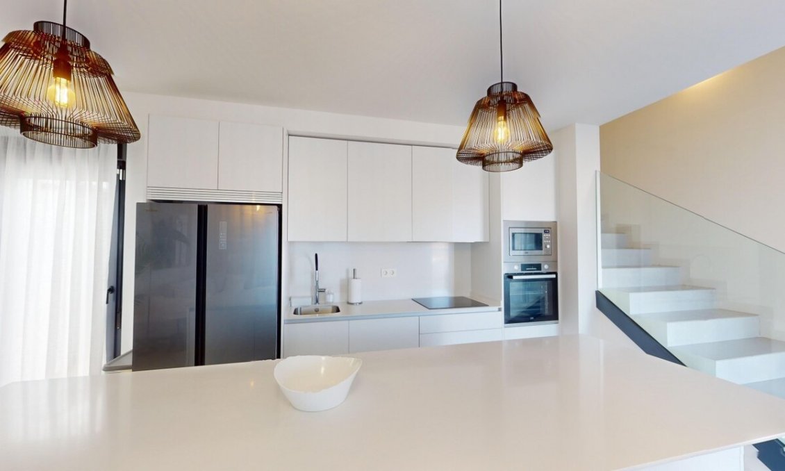 Használt Ingatlanok - Villa -
Roldan - Inland