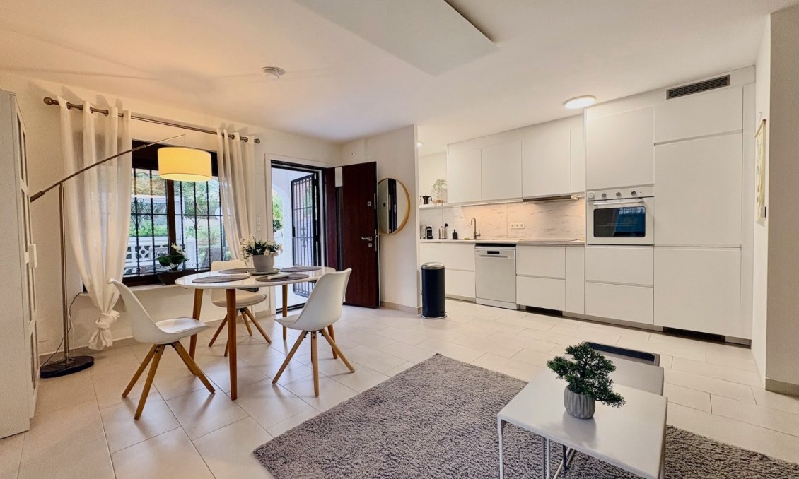 Revânzare - Town House -
Orihuela Costa - Costa Blanca