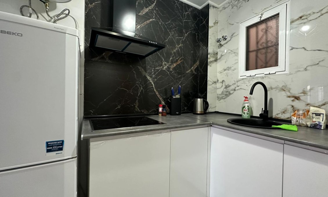 Wiederverkauf - Wohnung -
Torrevieja