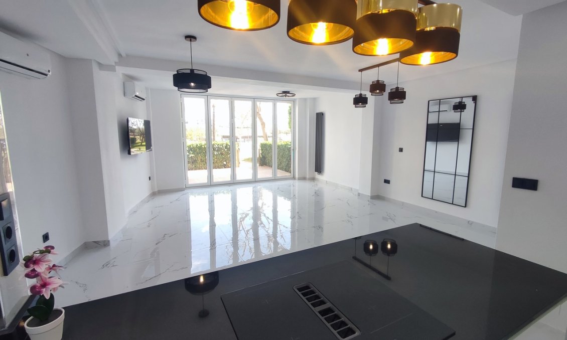 Resale - Apartment -
Hacienda Riquelme Golf Resort - Inland