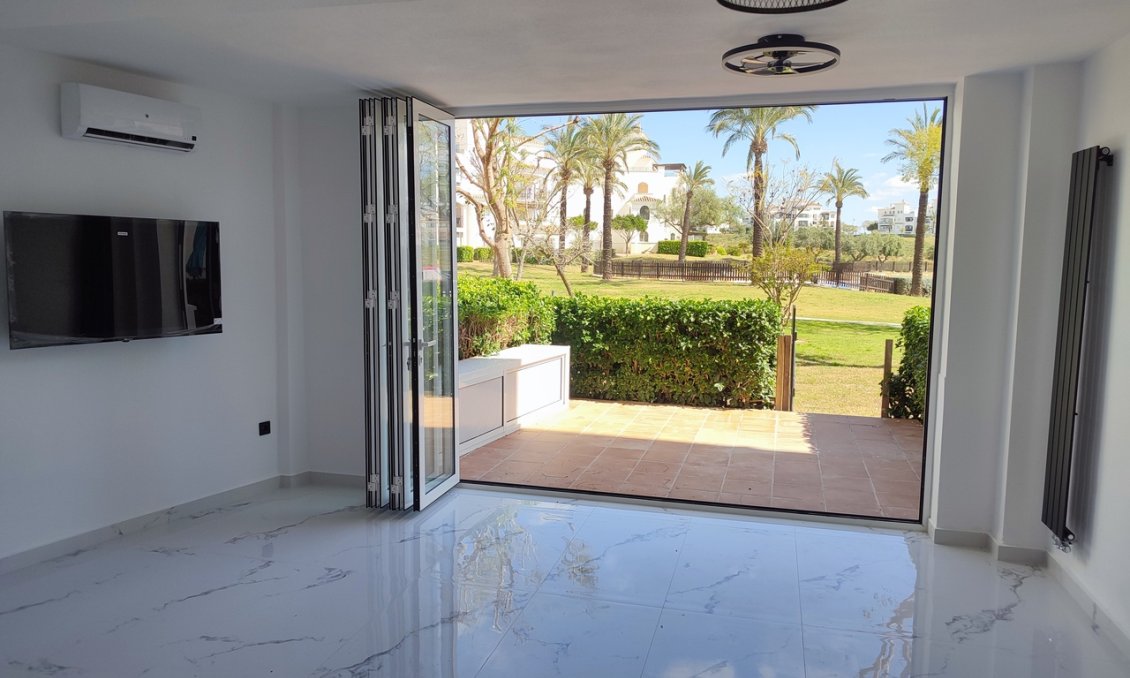 Resale - Apartment -
Hacienda Riquelme Golf Resort - Inland