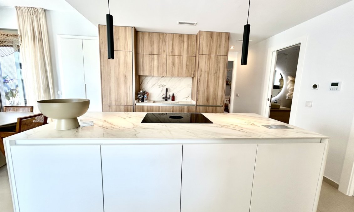 Revânzare - Vilă -
San Miguel de Salinas - Inland