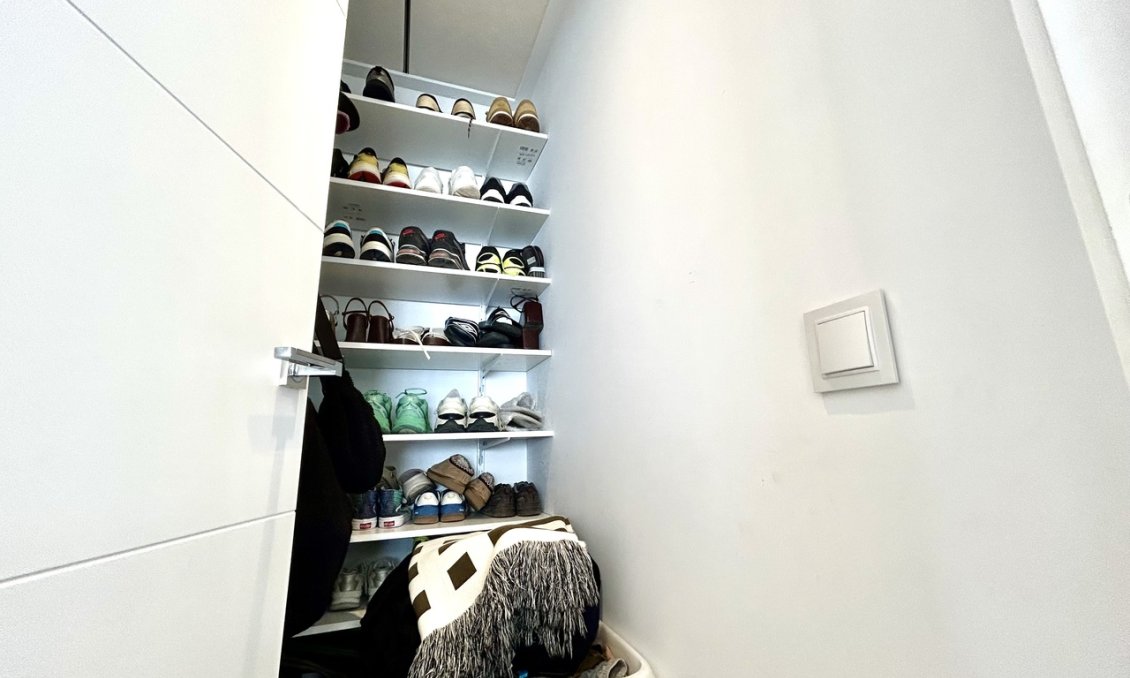 Revânzare - Vilă -
San Miguel de Salinas - Inland