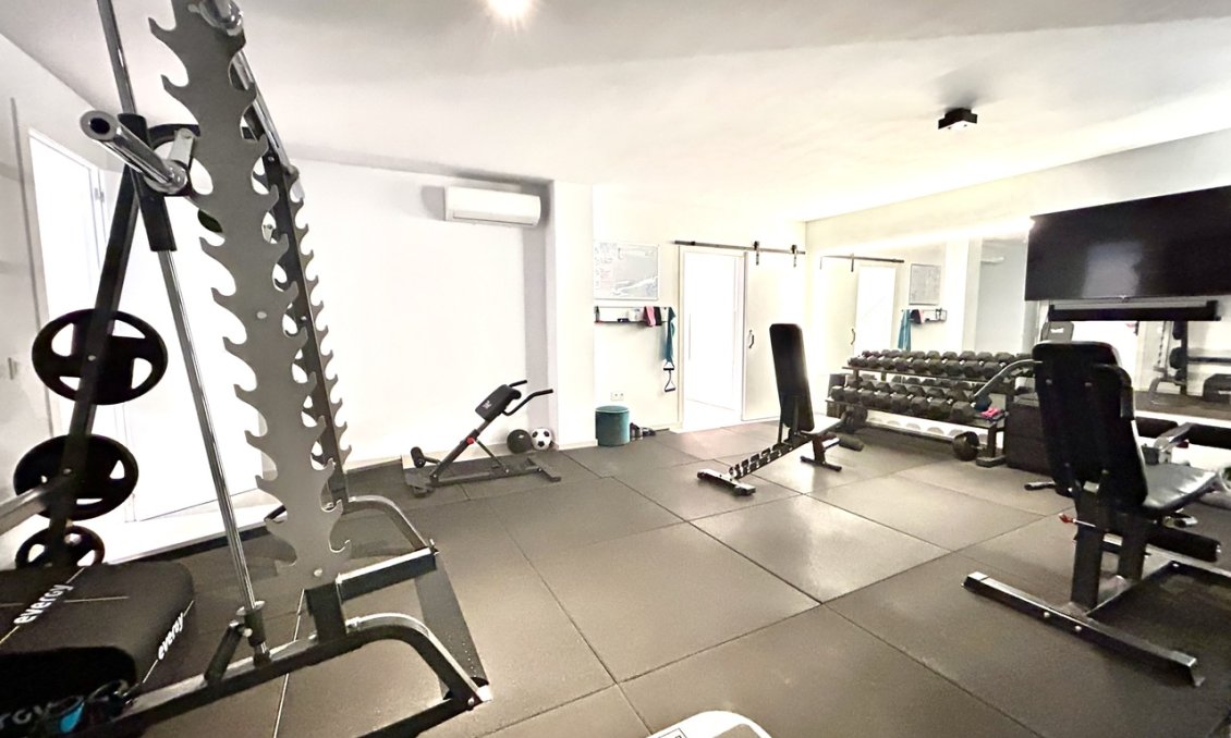 Revânzare - Vilă -
San Miguel de Salinas - Inland