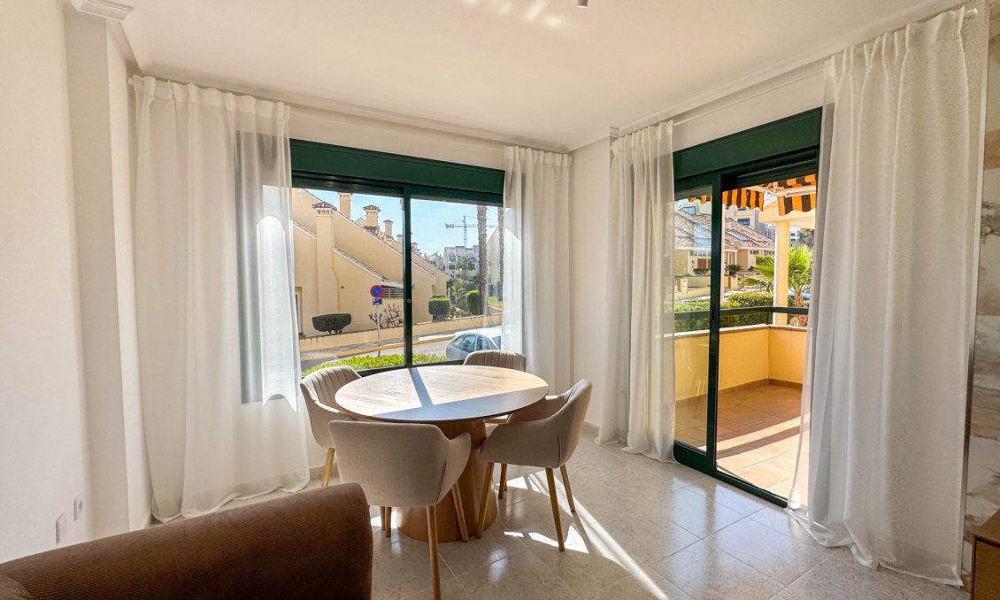 Revânzare - Apartament -
Orihuela Costa - Costa Blanca